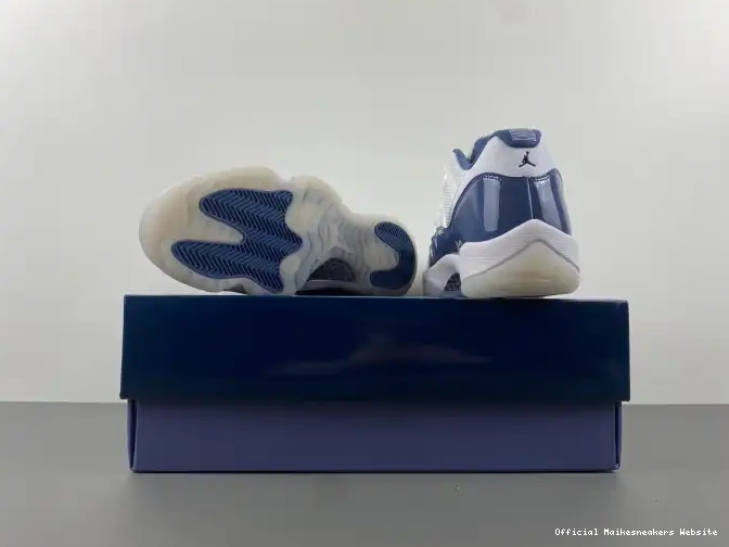 Official Maikesneakers Midnight Navy FV5104-104 Retro Low Jordan (2024) 11 0611